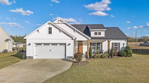 84 Wyatt Dr, Selma, NC 27576