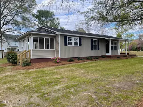 409 Lipscomb Rd, Angier, NC 27501