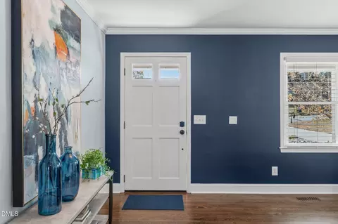 Entry Way - 3016 Devonshire Dr, Raleigh, NC 27607 photo 1 of 2