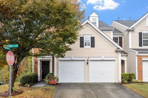 8303 Deckbar Pl, Raleigh, NC 27617