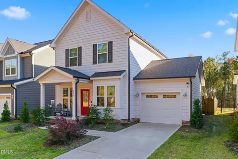295 Sneed Ln, Fuquay Varina, NC 27526