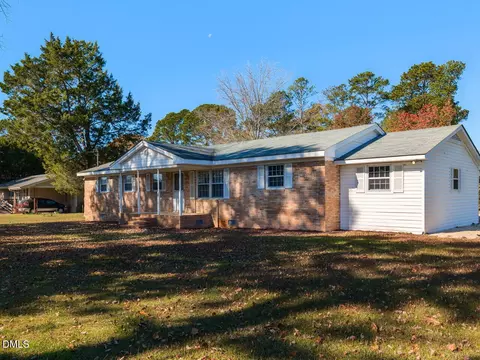 2368 Swift Creek Rd, Smithfield, NC 27577