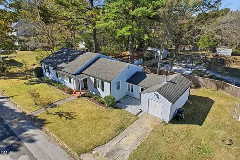 305 N Elm St, Louisburg, NC 27549