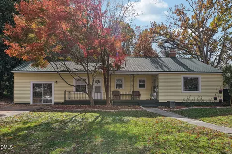 502 E Graham St, Mebane, NC 27302