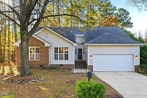 101 Breckenwood Dr, Cary, NC 27513
