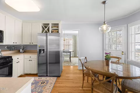 Kitchen - 1102 S Crescent Dr, Smithfield, NC 27577 photo 3 of 4