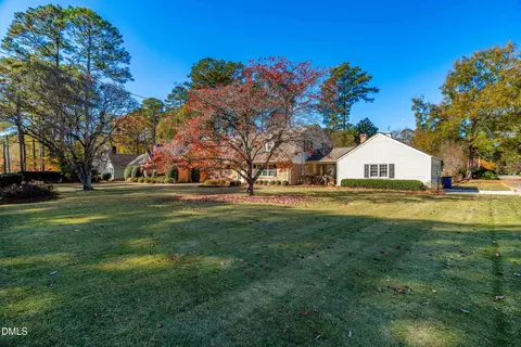 Exterior - 1102 S Crescent Dr, Smithfield, NC 27577 photo 5 of 13