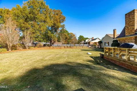 Exterior - 1102 S Crescent Dr, Smithfield, NC 27577 photo 10 of 13