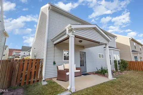 Exterior - 80 Heron Point Way, Garner, NC 27529 photo 5 of 7