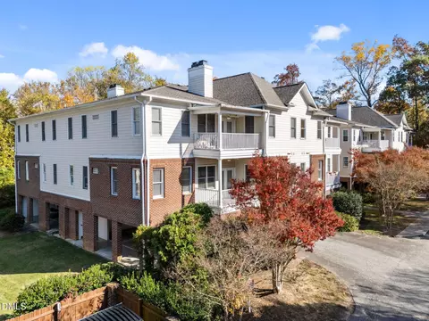 2651 Mellow Field Dr #101, Raleigh, NC 27604