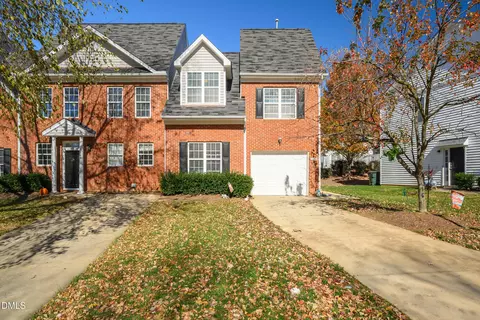360 Bayleigh Ct, Garner, NC 27529