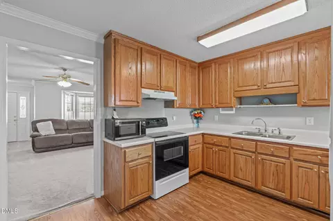 Kitchen - 46 Budd Godwin Ln, Dunn, NC 28334 photo 3 of 5