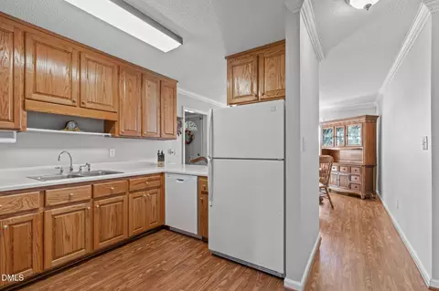 Kitchen - 46 Budd Godwin Ln, Dunn, NC 28334 photo 2 of 5