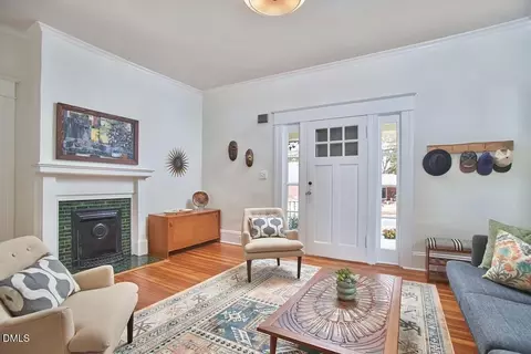 Entry Way - 1313 Watts St, Durham, NC 27701 photo 3 of 5