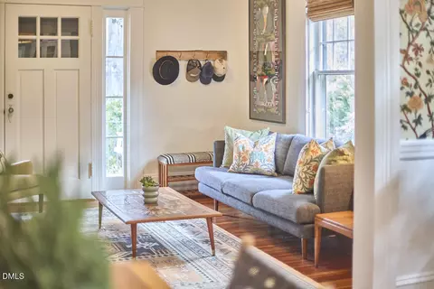 Entry Way - 1313 Watts St, Durham, NC 27701 photo 4 of 5