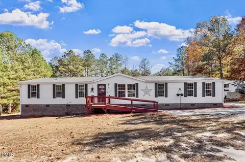 70 Rough Ln, Louisburg, NC 27549
