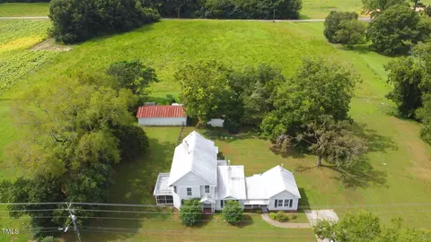 9358 Main St, Castalia, NC 27816