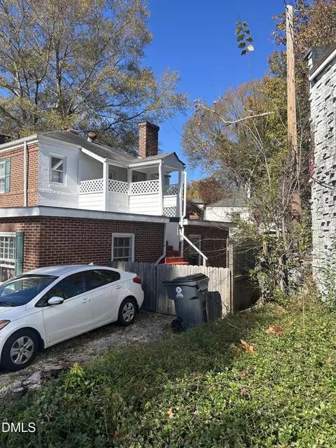 Exterior - 300 Wall St, Wendell, NC 27591 photo 5 of 7