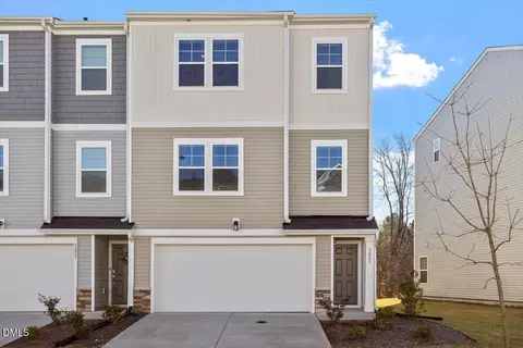3025 Castle Loch Ln, Durham, NC 27703