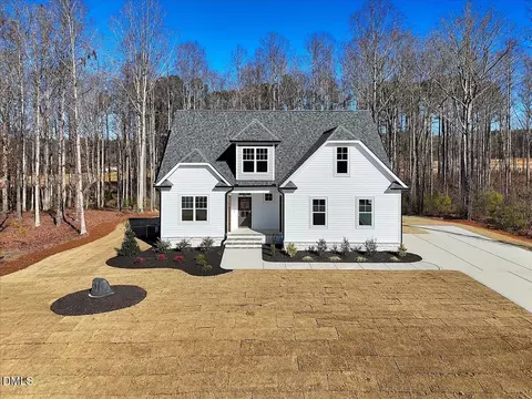 12874 Mallard Rock Dr, Zebulon, NC 27597