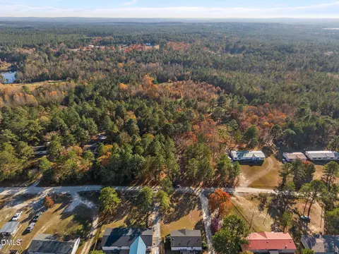 948 Pine Oak, Cameron, NC 28326 photo 3