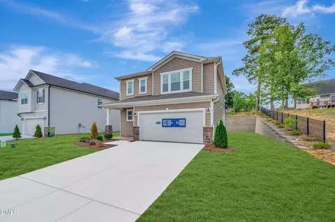 47 Cypress Moss Ct, Lillington, NC 27546