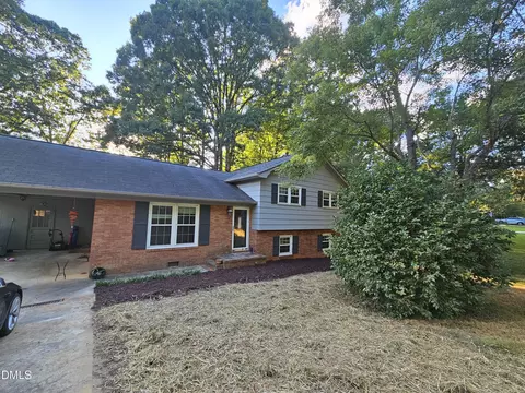 707 N Ninth St, Mebane, NC 27302