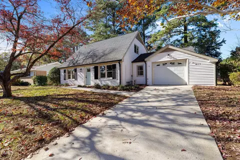 1408 Edgebrook Dr, Garner, NC 27529