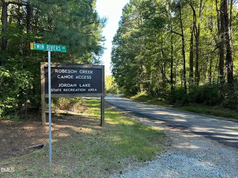 2477 Hanks Chapel Rd, Pittsboro, NC 27312
