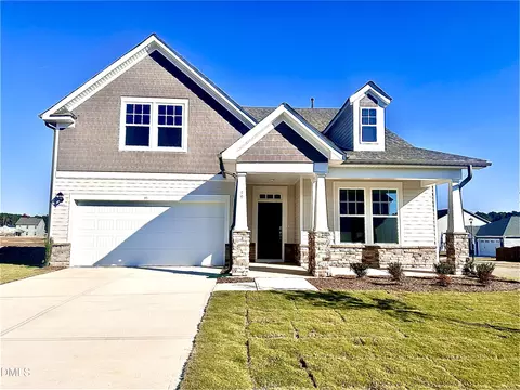 99 Little Branch Dr, Lillington, NC 27546