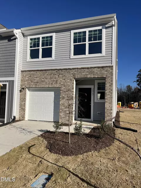 2067 Glen Crossing Dr, Durham, NC 27704