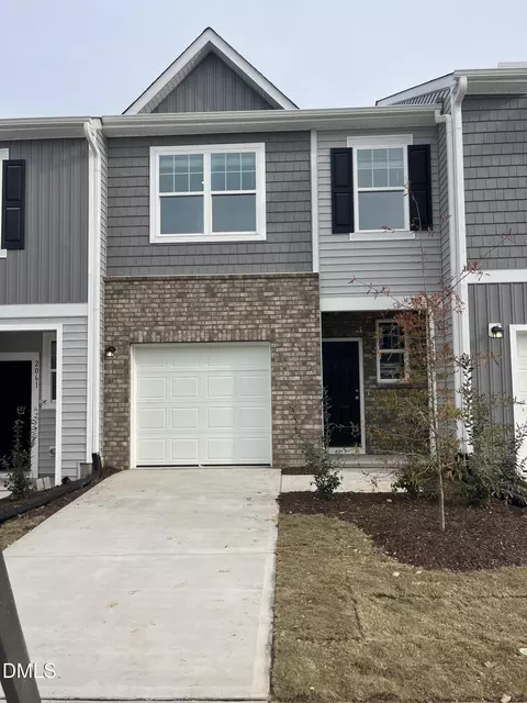 2063 Glen Crossing Dr, Durham, NC 27704