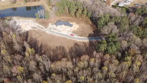 320 Lakewood Rd, Four Oaks, NC 27524