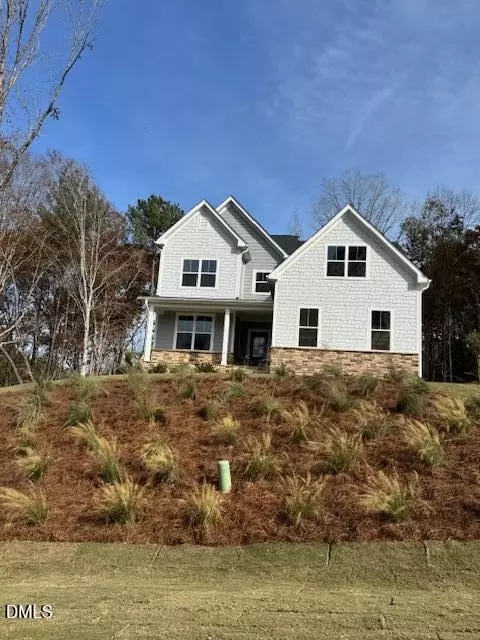 841 Magnolia Acres Ln, Fuquay Varina, NC 27526