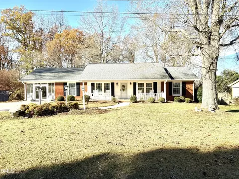 424 Tanglewood Cir, Roxboro, NC 27573