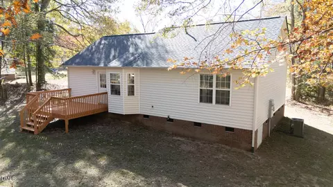 Exterior - 136 Pebblestone Ct, Willow Spring, NC 27592 photo 3 of 5