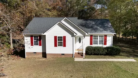 136 Pebblestone Ct, Willow Spring, NC 27592