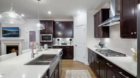 1011 Constellation Cir, Durham, NC 27703 photo 8