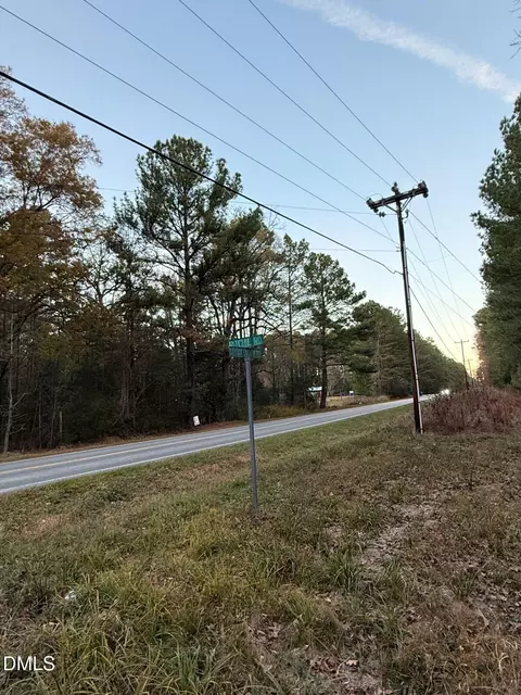 2636 Ritchie Rd, Chapel Hill, NC 27516