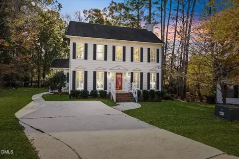 800 Temple St, Raleigh, NC 27609