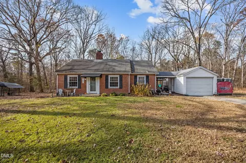 1646 Sandy Cross Rd, Burlington, NC 27217