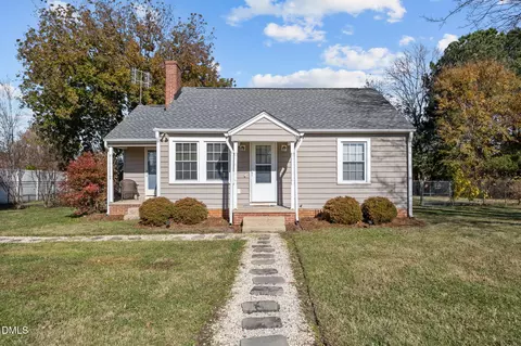 128 E Moore St, Graham, NC 27253