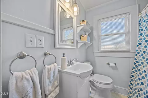 Bath - 128 E Moore St, Graham, NC 27253 photo 1 of 2
