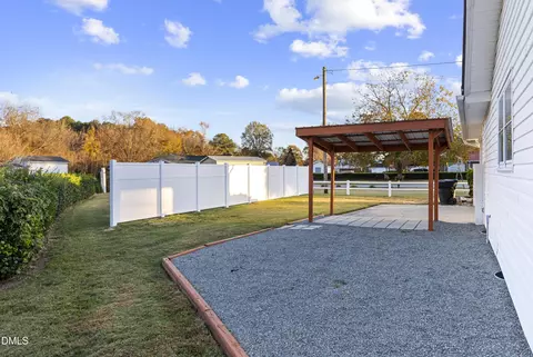 Exterior - 179 Iris Bryant Rd, Erwin, NC 28339 photo 3 of 3