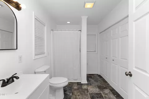 Bath - 179 Iris Bryant Rd, Erwin, NC 28339 photo 2 of 3