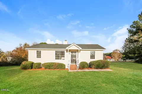 104 Claymont Rd, Louisburg, NC 27549