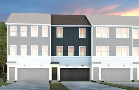 2848 Farmhouse Dr, Apex, NC 27502