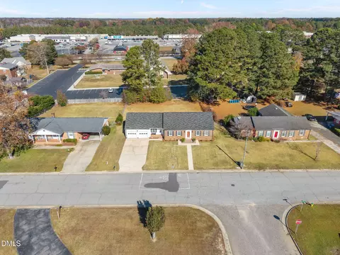 311 Marlowe Dr, Dunn, NC 28334 photo 6