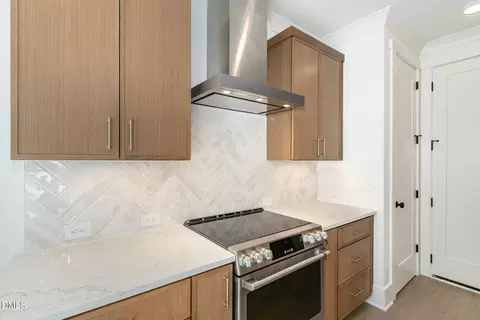 Kitchen - 907 Danbury Dr, Durham, NC 27703 photo 2 of 2