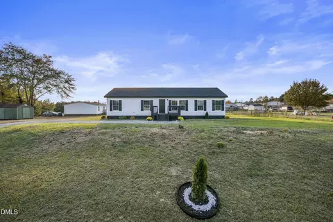 19 Connecticut Way, Cameron, NC 28326